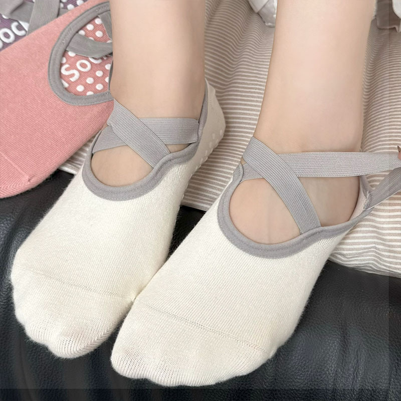 Professional Women Yoga Sock S - Yoga Dance & Fitness Center Llc ulasan dan harga