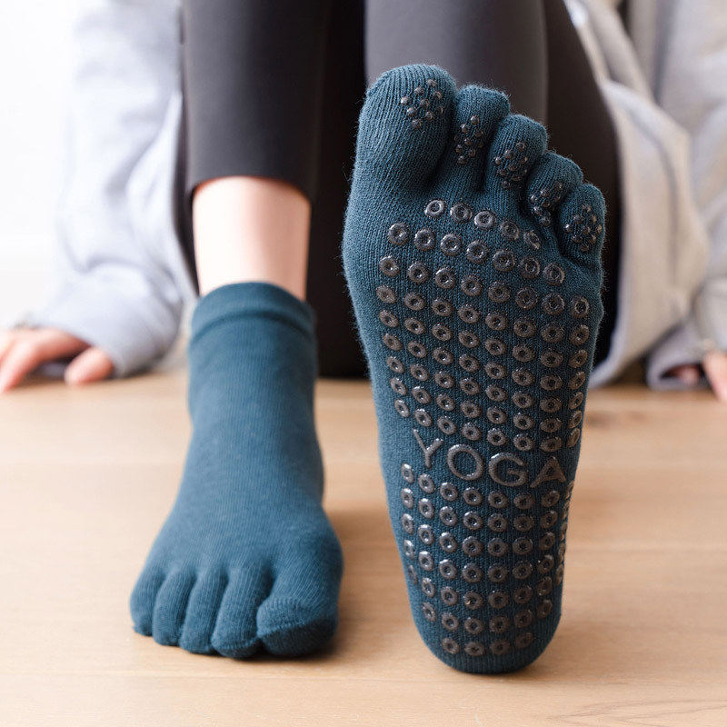 Anti-Slip Women Pilates Socks  - Yoga Fitness Women ulasan dan harga