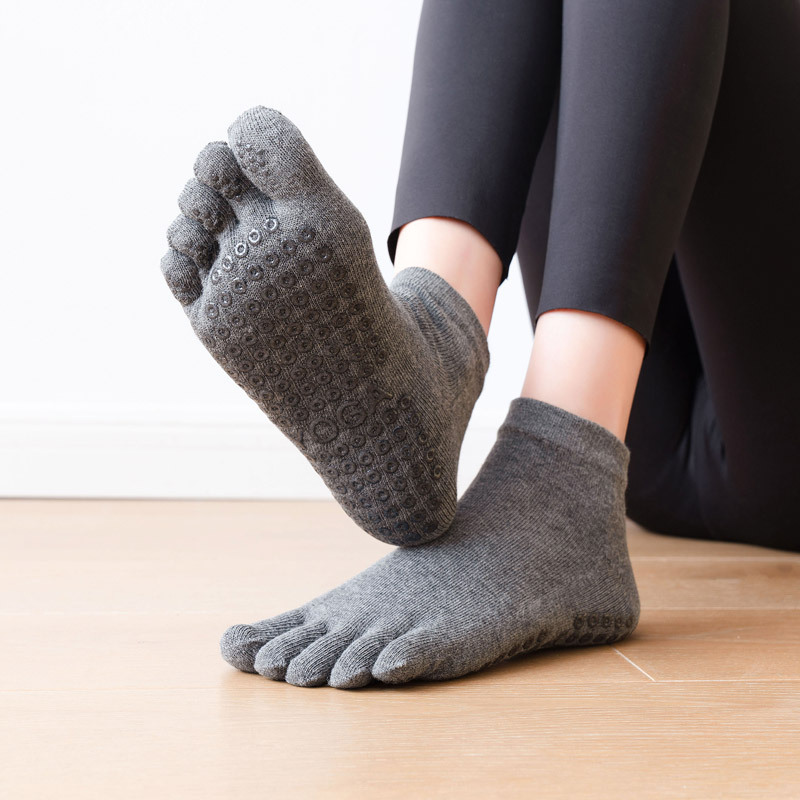 Anti-Slip Women Pilates Socks  - Yoga Fitness Women ulasan dan harga