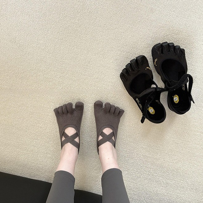 Women's Criss-Cross Strappy Fi - Yoga Fitness Studio ulasan dan harga