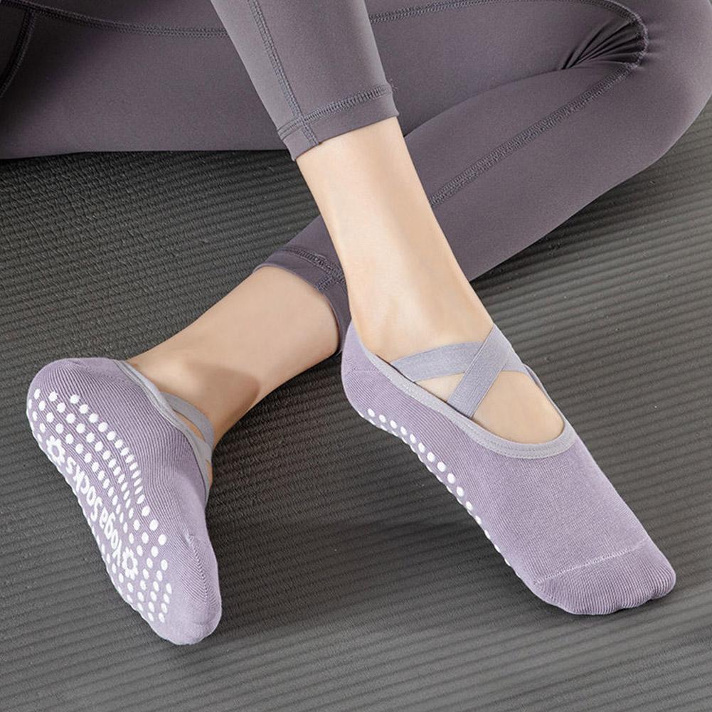 Professional Women Yoga Socks  - Yoga Dance & Fitness Center Llc ulasan dan harga